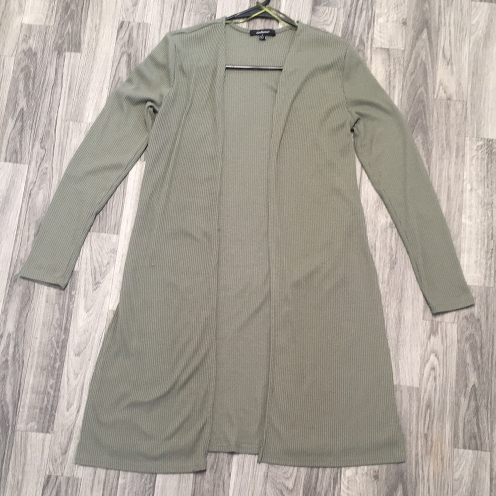 Ambiance Sage Green Size Small